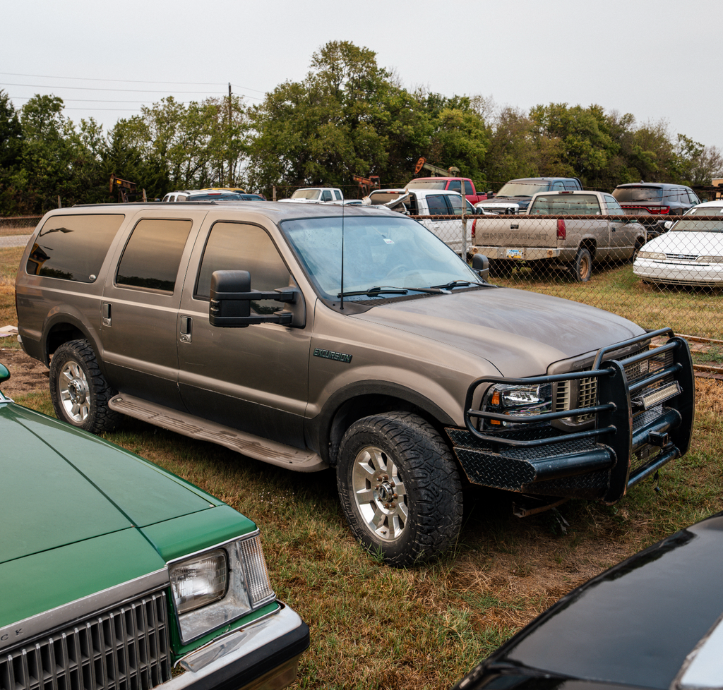 2003 FORD EXCURSION | DEPOSIT ONLY